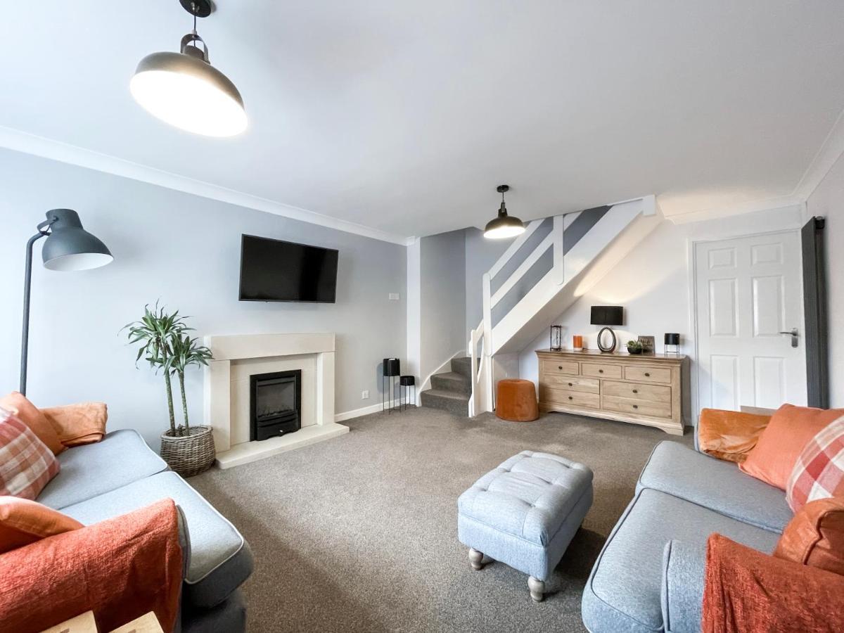 웨스트커비 Well Situated, Cosy 2 Bed House 빌라 외부 사진